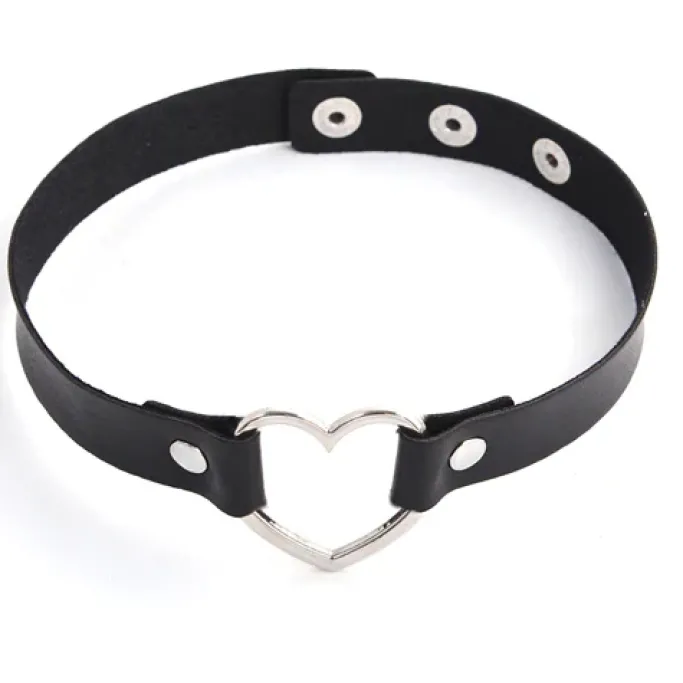 Gothic Collars Black Gothic Heart Choker