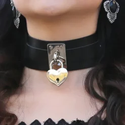Gothic Collars Black Heart Padlock Collar