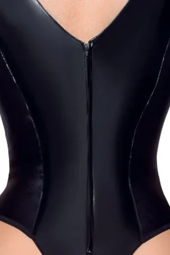 Black Level Exposure Vinyl Body