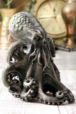 Nemesis Now Call of Cthulhu Phone Holder Figurine