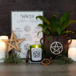 Something Different Cranberry, Orange and Cinnamon Candle