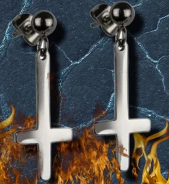 Echt etNox Cross Earrings