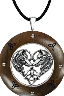 Echt etNox Wolves with Celtic Knot Pendant