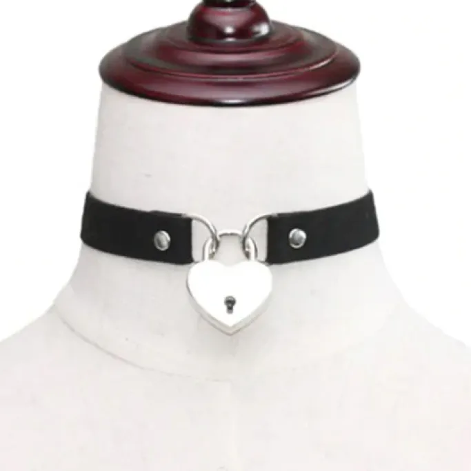 Gothic Collars Faux Suede Choker with Heart Padlock