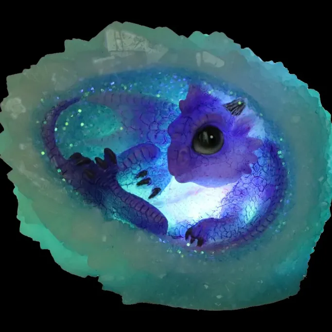 Nemesis Now Geode Nest Purple LED