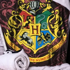Nemesis Now Harry Potter Hogwarts Crest Throw