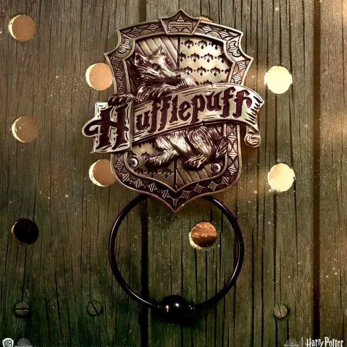 Nemesis Now Harry Potter Hufflepuff Door Knocker