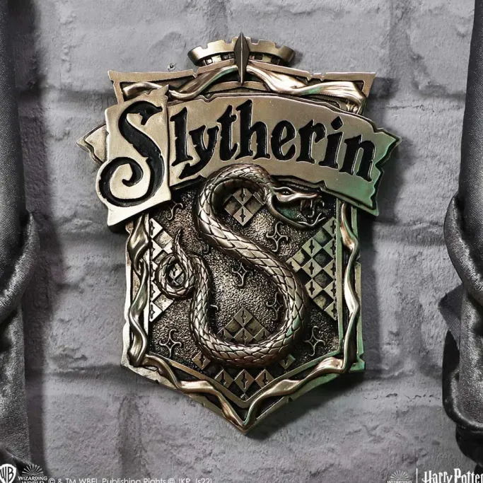 Nemesis Now Harry Potter Slytherin Wall Plaque