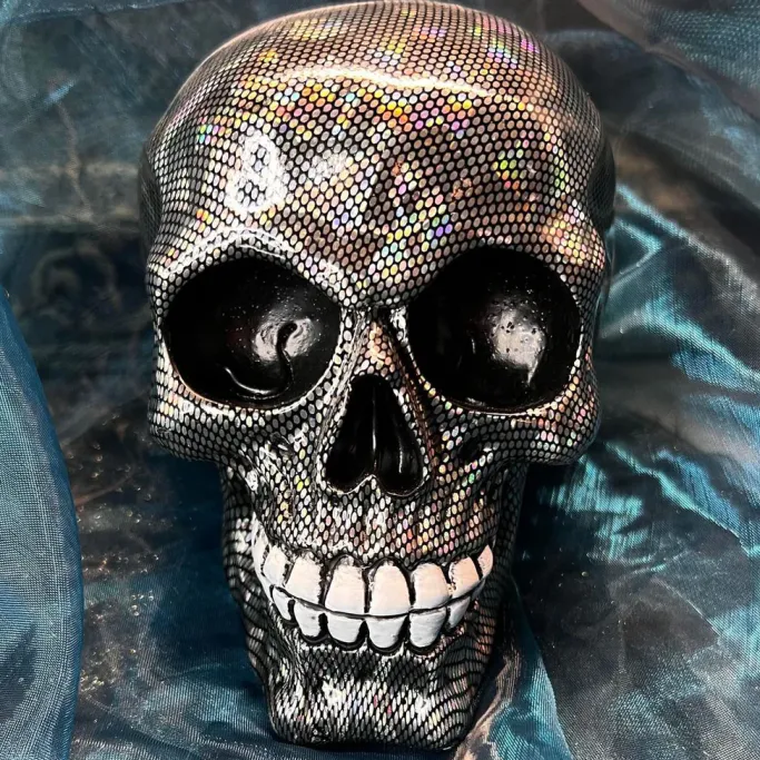 Nemesis Now Holographic Silver Fishnet Skull