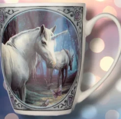 Puckator Lisa Parker The Journey Home Unicorn Mug