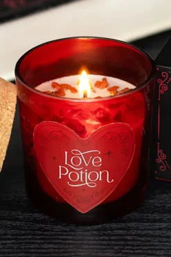Something Different Love Potion Raspberry Crystal Chip Candle