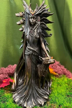 Nemesis Now Marc Potts Hekate Bronze
