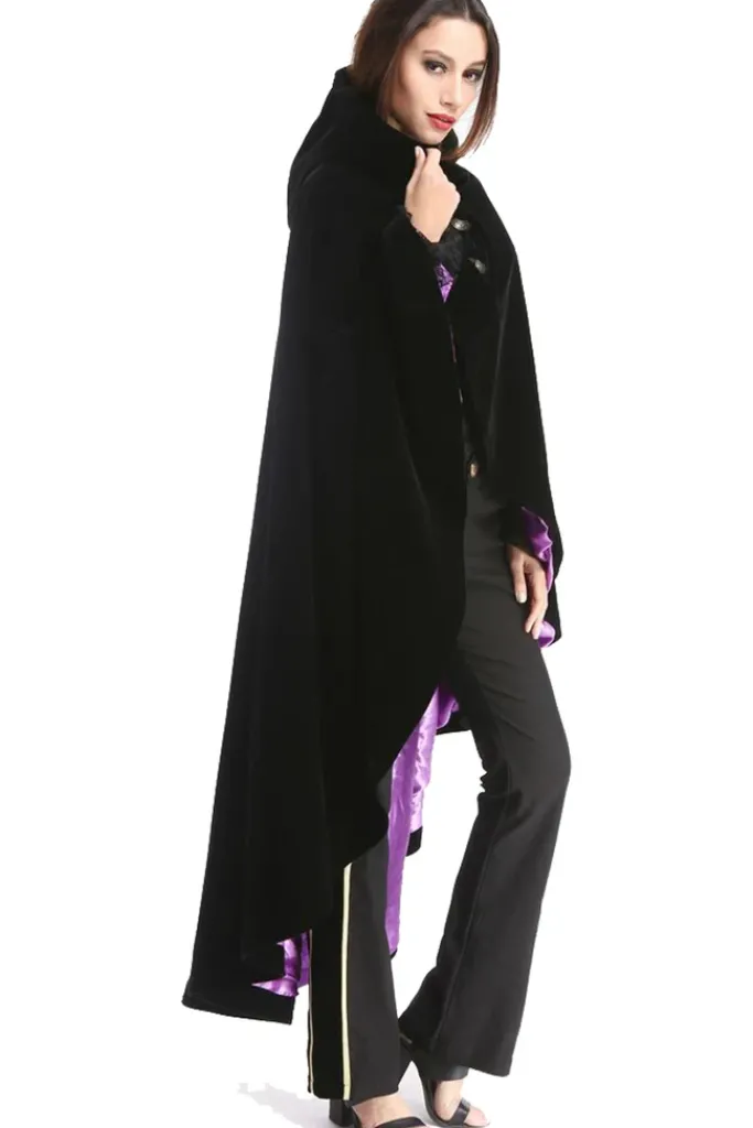 Pentagramme Black Velvet Cape Purple Lining
