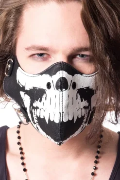 Innocent Clothing Poizen Tremor Face Mask