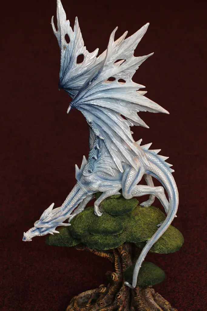 Nemesis Now Sapiens White Dragon Figurine 56 cm
