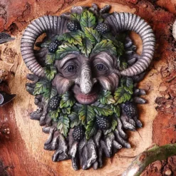 Nemesis Now Spruce Wall Mounted Tree Spirit
