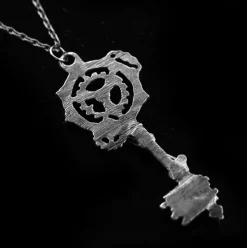 Gothic and Steampunk Jewellery Steampunk Key Necklace