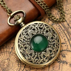 Pocketwatches Steampunk Pocket Watch with green Cabochon