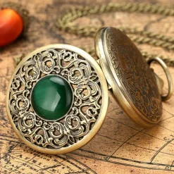 Pocketwatches Steampunk Pocket Watch with green Cabochon