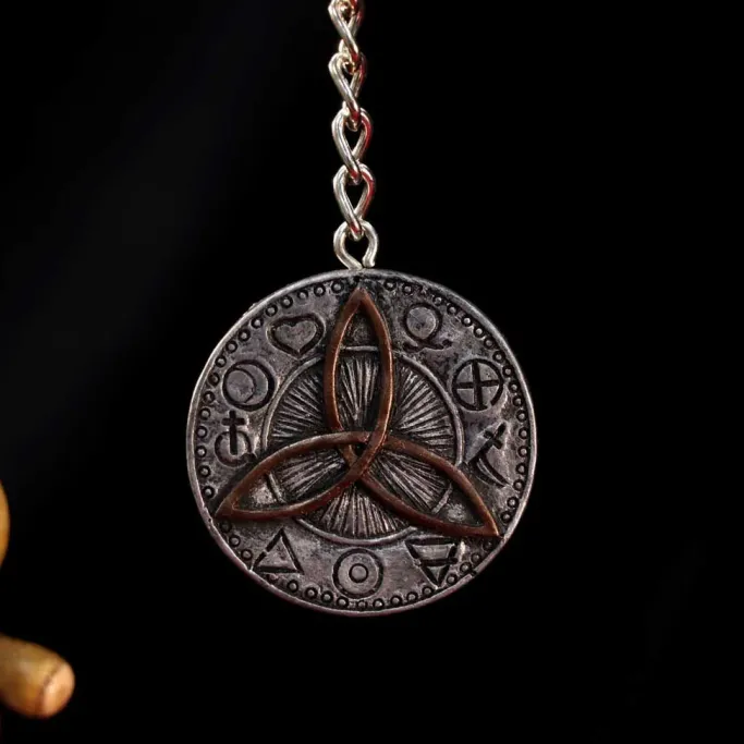 Nemesis Now Triquetra Keyring